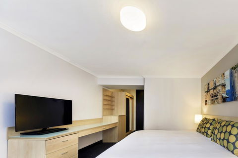 Novotel Sydney City Centre - Accommodation Gladstone 11