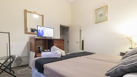 Woolbrokers Hotel - Accommodation Gladstone 32