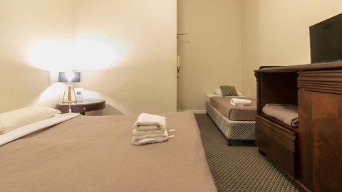 Woolbrokers Hotel - Accommodation Gladstone 22