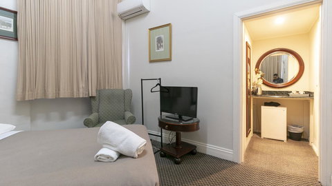 Woolbrokers Hotel - Accommodation Gladstone 37