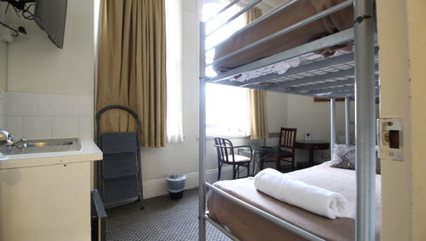 Woolbrokers Hotel - Accommodation Gladstone 3