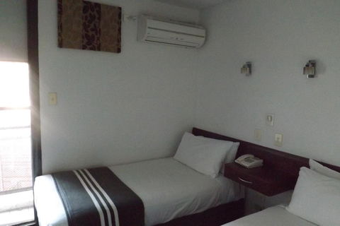 Hotel Hacienda - Accommodation Gladstone 20
