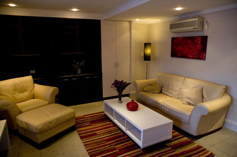 Hotel Hacienda - Accommodation Gladstone 28