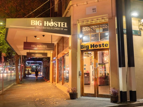 Big Backpackers Hostel - Accommodation Gladstone 11