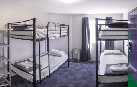 Big Backpackers Hostel - Accommodation Gladstone 26
