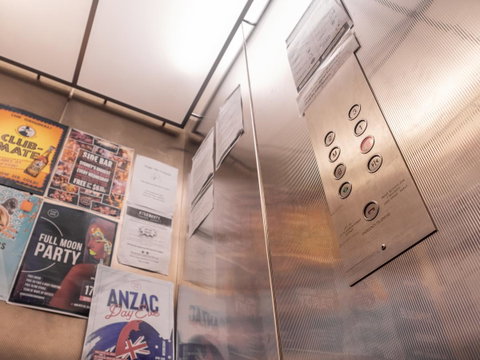 Big Backpackers Hostel - Accommodation Gladstone 7