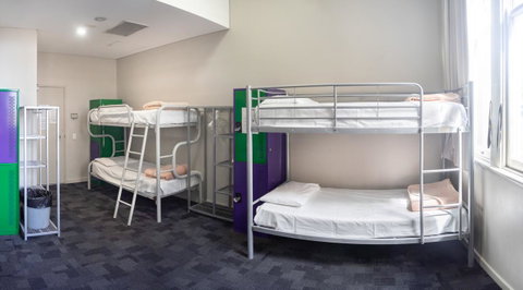 Big Backpackers Hostel - Accommodation Gladstone 32