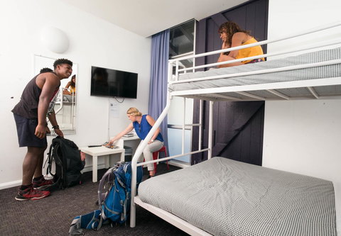 Railway Square YHA - Accommodation Gladstone 30