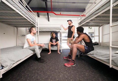 Railway Square YHA - Accommodation Gladstone 39