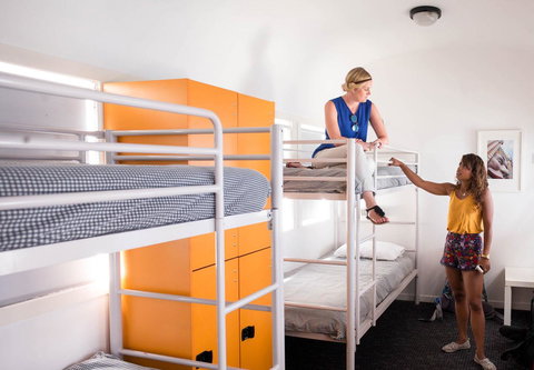 Railway Square YHA - Accommodation Gladstone 40