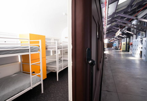 Railway Square YHA - Accommodation Gladstone 34