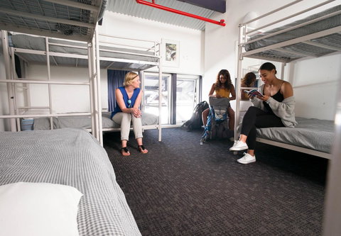 Railway Square YHA - Accommodation Gladstone 42