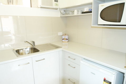Hibiscus Motel - Accommodation Gladstone 12