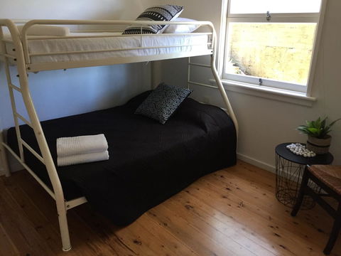 Swan Bay Hideaway - Accommodation Gladstone 8