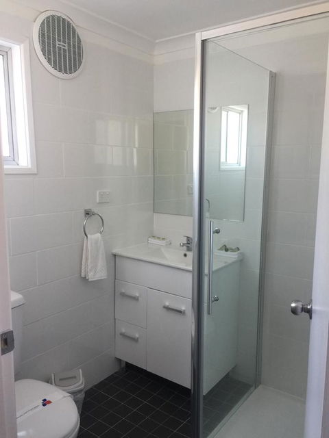 Eden Motel - Accommodation Gladstone 2