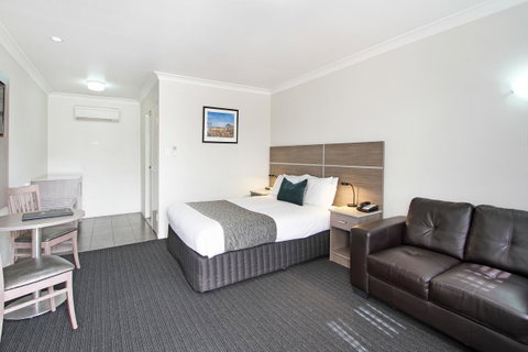Quality Inn Ashby House Tamworth - Accommodation Gladstone 3