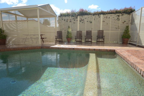 Quality Inn Ashby House Tamworth - Accommodation Gladstone 23