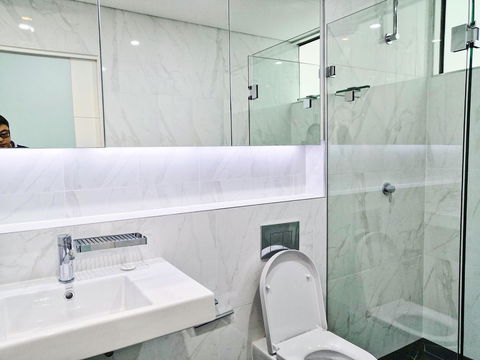 Cozy 5 Bed House In Sydney - Accommodation Gladstone 2