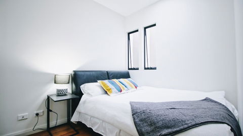 Cozy 5 Bed House In Sydney - Accommodation Gladstone 23