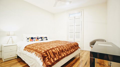 Cozy 5 Bed House In Sydney - Accommodation Gladstone 26
