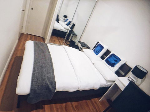 Cozy 5 Bed House In Sydney - Accommodation Gladstone 27