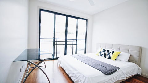 Cozy 5 Bed House In Sydney - Accommodation Gladstone 15