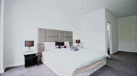 Cozy 5 Bed House In Sydney - Accommodation Gladstone 1