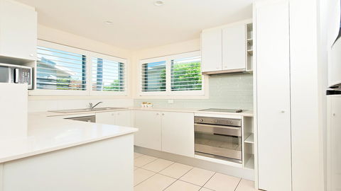 Pacific Blue, Salamander Bay - Accommodation Gladstone 12