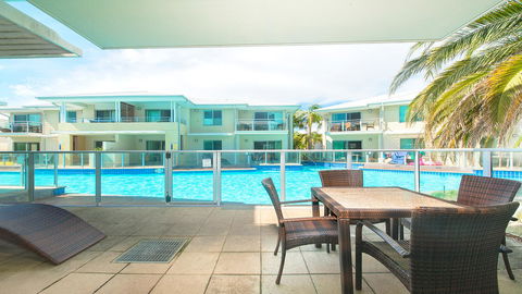 Pacific Blue, Salamander Bay - Accommodation Gladstone 11