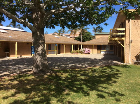 Como Lodge - Accommodation Gladstone 15