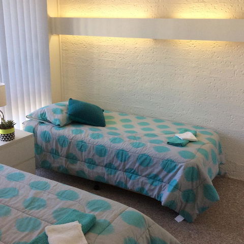 Como Lodge - Accommodation Gladstone 2