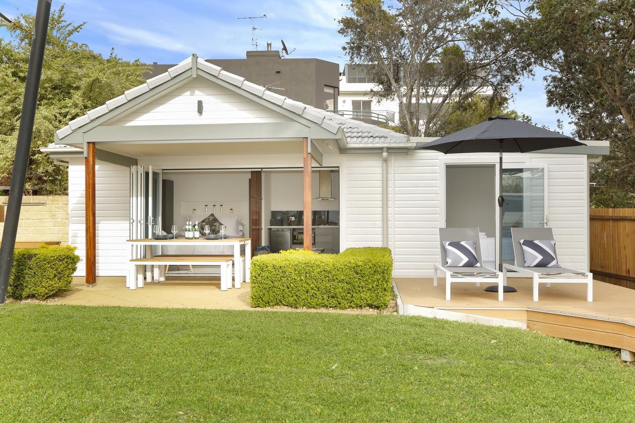 North Wollongong NSW Accommodation Gladstone