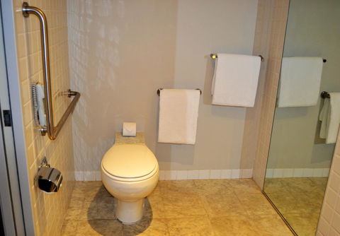 Radisson Blu Plaza Hotel Sydney - Accommodation Gladstone 35
