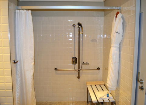 Radisson Blu Plaza Hotel Sydney - Accommodation Gladstone 34
