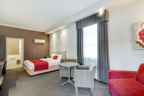Prince Of Wales Hotel - Accommodation Gladstone 35