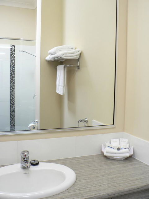 Prince Of Wales Hotel - Accommodation Gladstone 43