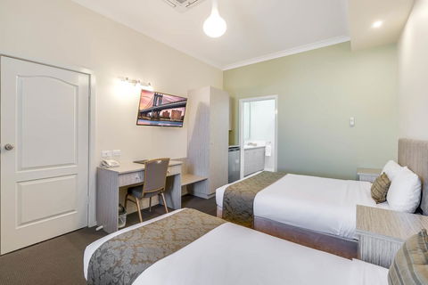 Prince Of Wales Hotel - Accommodation Gladstone 12