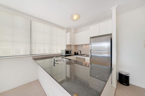 Wyndel Apartments - Apex North Sydney - Accommodation Gladstone 5
