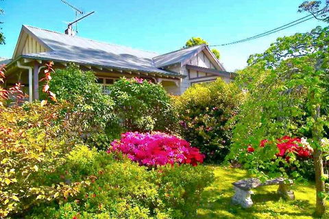 Dangal Gardens - Accommodation Gladstone 2