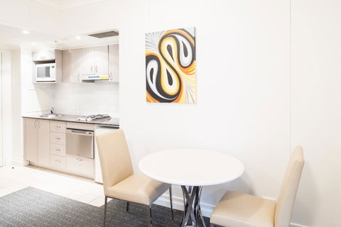Seasons Harbour Plaza - Accommodation Gladstone 22