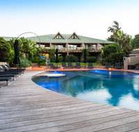 Beach Hotel Resort - Accommodation Gladstone