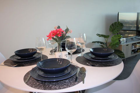 Stunning Views Sydney Olympic Park - Accommodation Gladstone 2