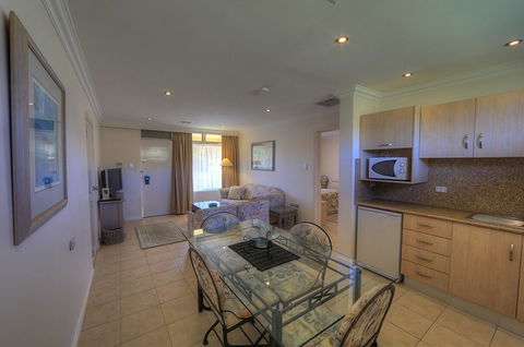 Cooma Motor Lodge Motel - Accommodation Gladstone 25