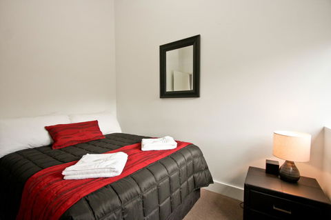 The Star Apartments - Accommodation Gladstone 22