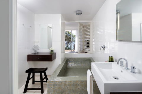 Bannisters By The Sea Mollymook - Accommodation Gladstone 15
