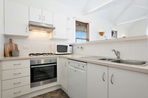 Bellevue Accommodation - Accommodation Gladstone 1