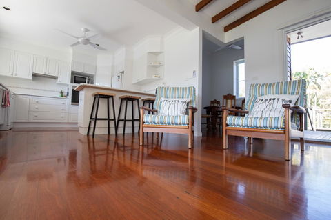 Urunga Riverview - Accommodation Gladstone 2