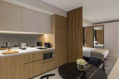 SKYE Suites Sydney - Accommodation Gladstone 24