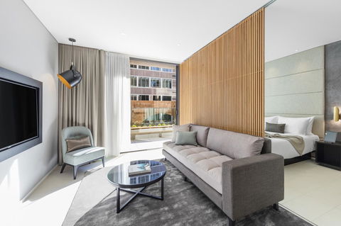 SKYE Suites Sydney - Accommodation Gladstone 16