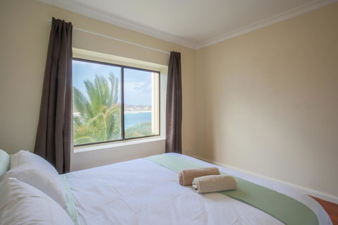 Ultimate Bondi Escape #2 - A Bondi Beach Holiday Home - Accommodation Gladstone 9